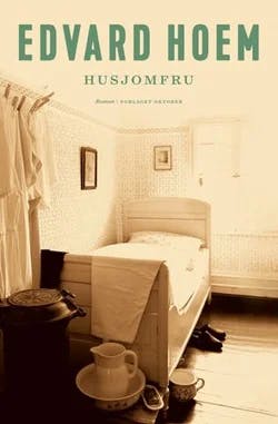 Omslag: "Husjomfru : roman" av Edvard Hoem